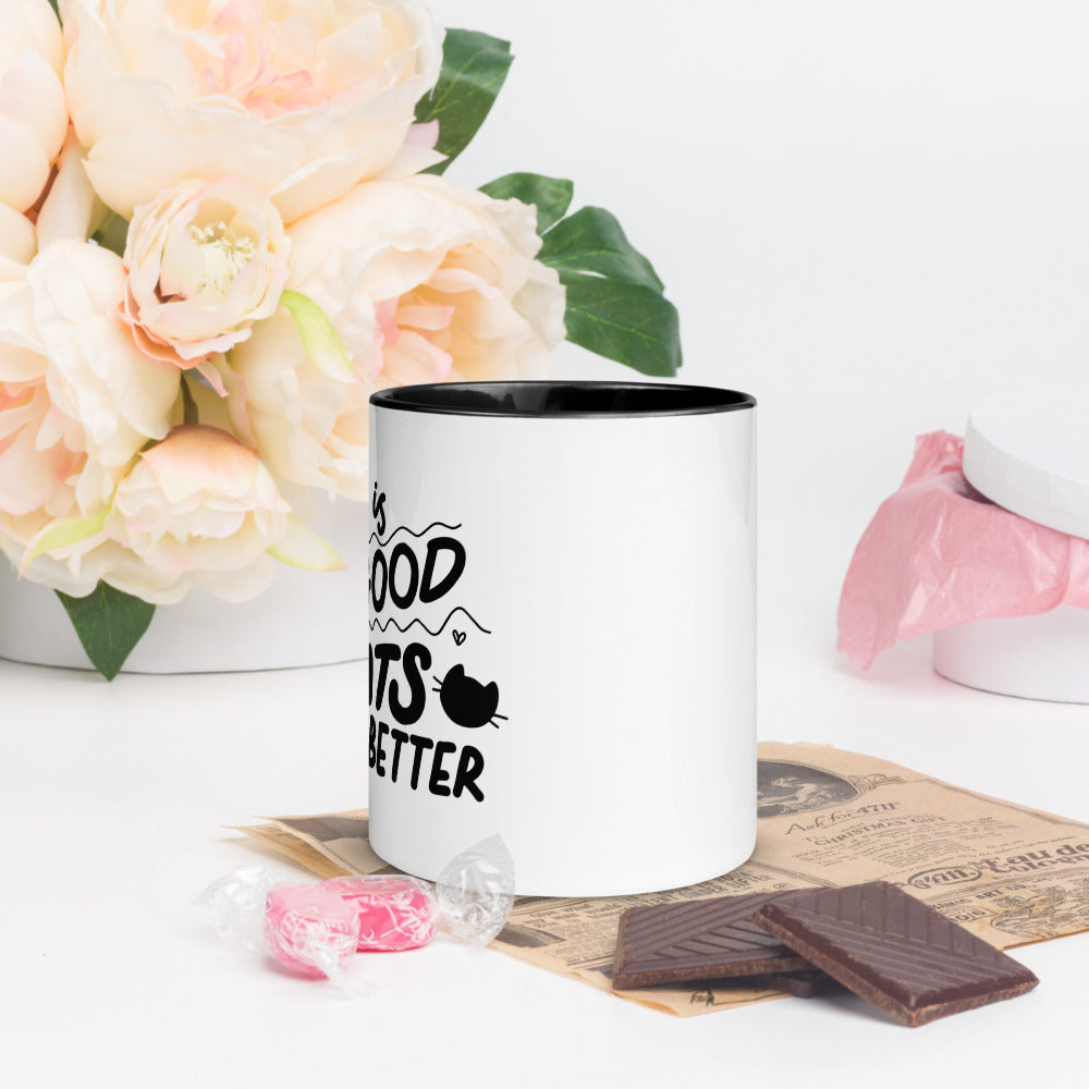 TAZA DE CERÁMICA con interior y asa de color – “Life is good but cats make it better”