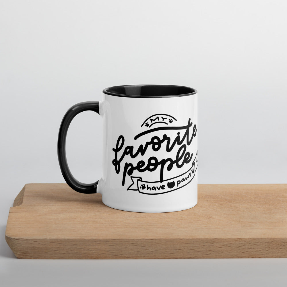 TAZA DE CERÁMICA con interior y asa de color – “My favorite people have paws”